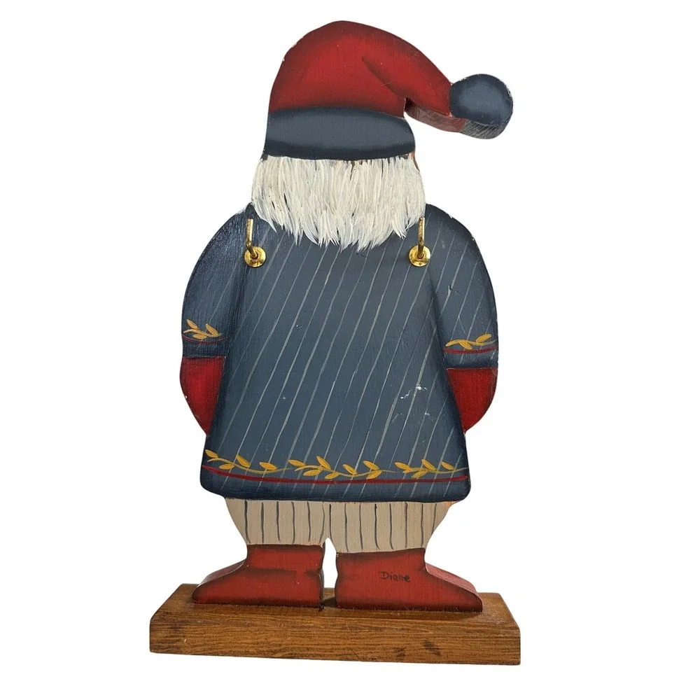 VTG Folk Art Santa Clause Wooden Figurine Hand Painted Primitive Christmas Decor